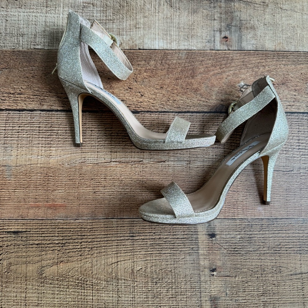 Nina High Heel Stiletto Sandals Gold Glitter Size 8.5 Sexy Formal Holiday Shoes